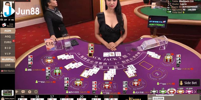 Tham gia đánh bài đổi thưởng ngay hôm nay để có thể nhận được nhiều phần quà hấp dẫn